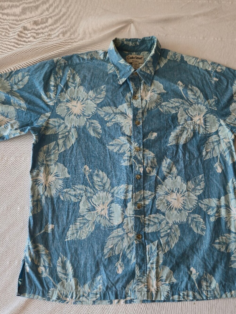 Cooke Street Honolulu XL Blue Floral Hawaiian Shirt 100% Cotton